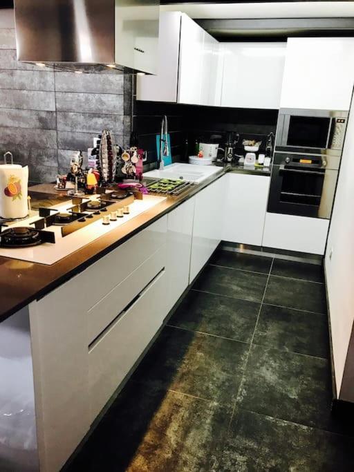Moderno Loft Alle Porte Di Milano - 115Mq - 3 Posti Cormano Exterior foto